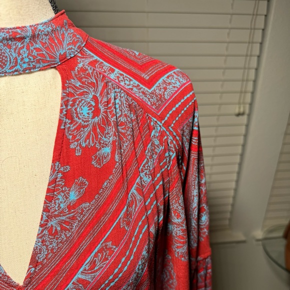 Free People Walking on a Dream cut out choker tunic top - Size M - Picture 4 of 13